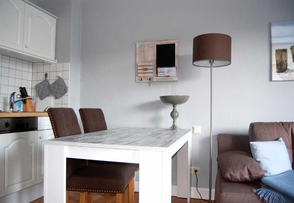 Haus Jahreszeiten Meeresrauscher By Unsere Urlaubszeit Apartment Binz